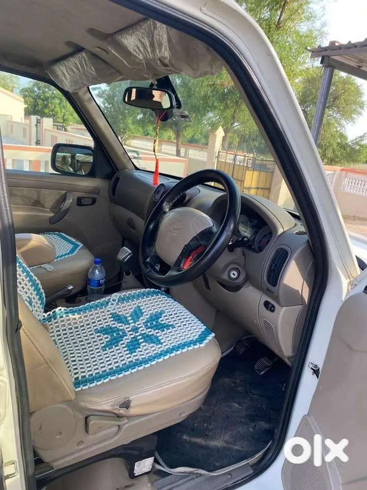 Mahindra Scorpio 2012 Manual