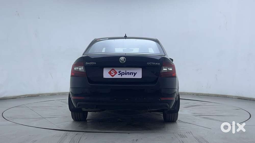 Skoda Octavia Elegance 1.8 Tsi At, 2017, Petrol