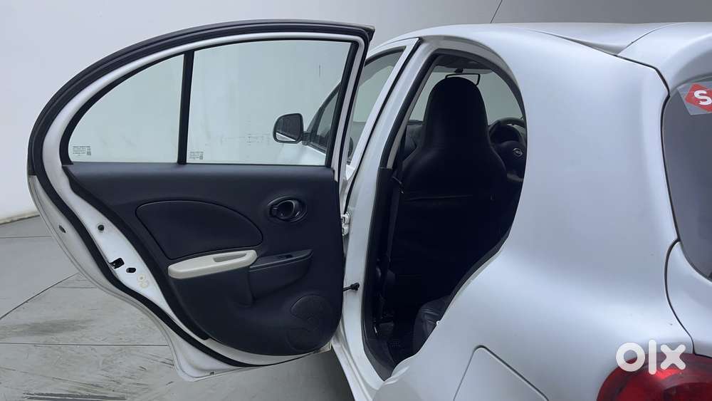 Nissan Micra Active Xv, 2016, Petrol