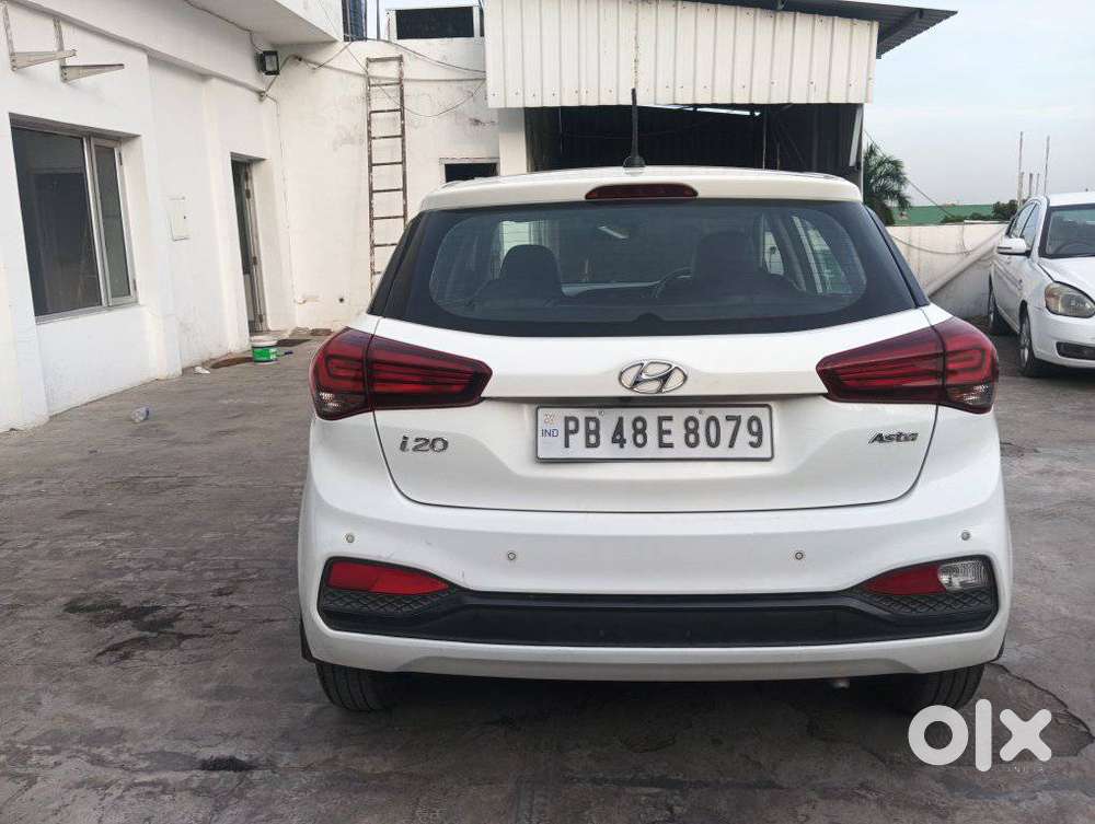 Hyundai New I20 1.2 Asta Mt, 2018, Diesel