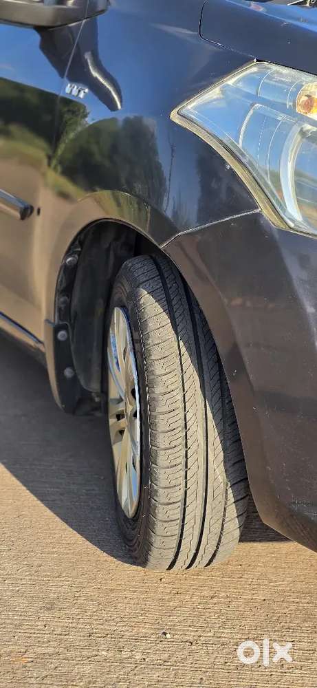 Maruti Suzuki Ertiga Vxi (cng) 2013