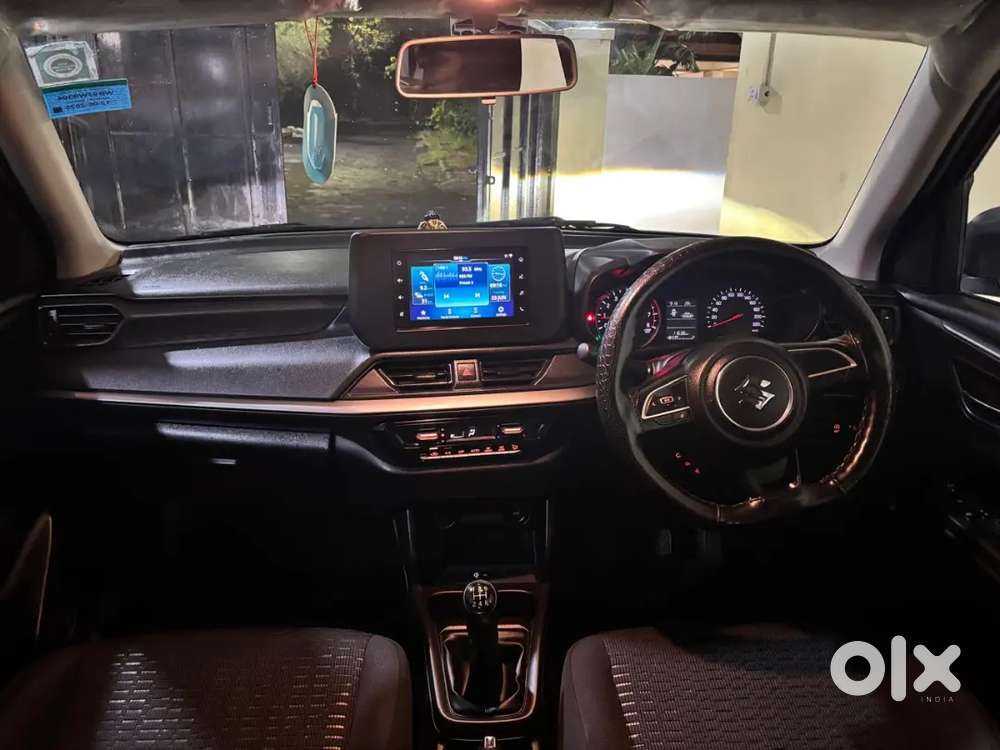 Maruti Suzuki New-gen Swift 2025 Petrol 11656 Km Driven