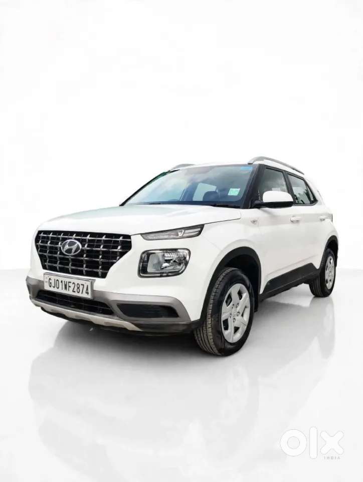 Hyundai Venue S 1.2 Petrol, 2022, Petrol
