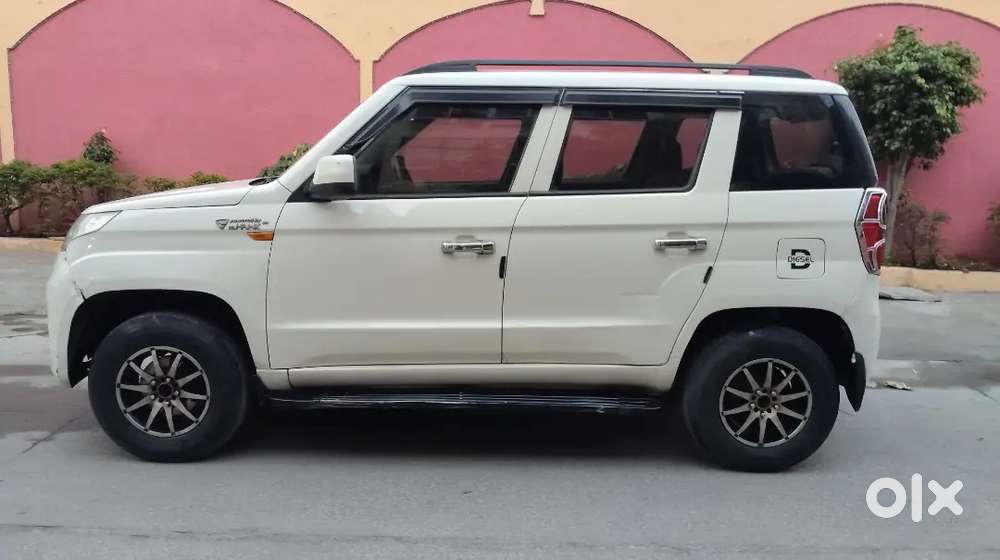 Mahindra Tuv 300 2015