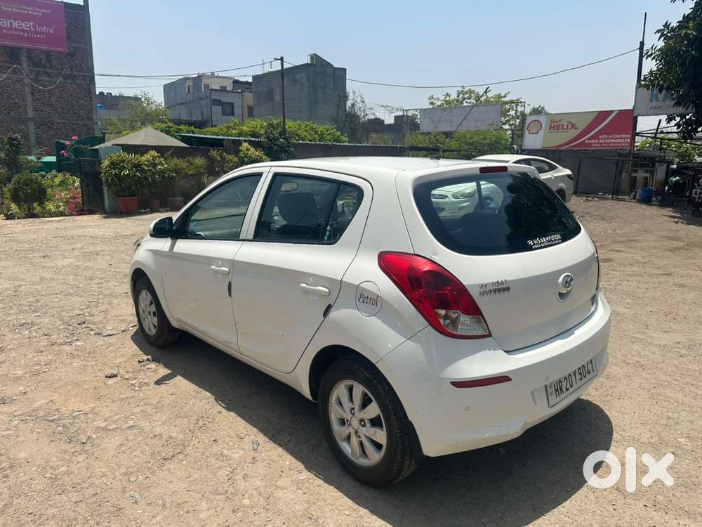 Hyundai I20 Sportz Opt 2012 Petrol