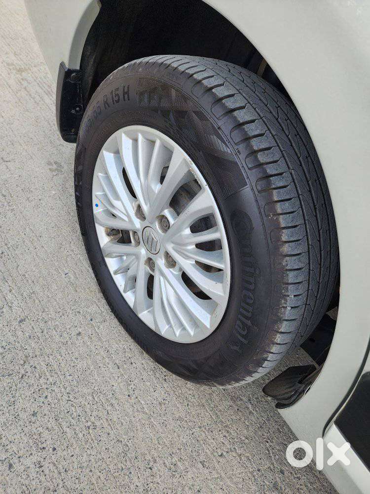Maruti Suzuki Ertiga 1.4 Vxi Cng Anniversary Edition, 2019, Cng & Hy..