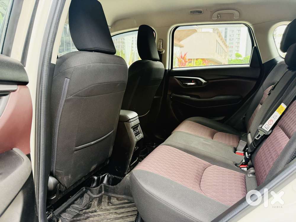 Maruti Suzuki Grand Vitara 1.5 Delta Smart Hybrid, 2024, Petrol