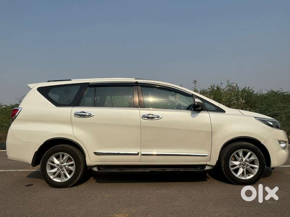 Toyota Innova Crysta 2.4 V 7 Str, 2018, Diesel