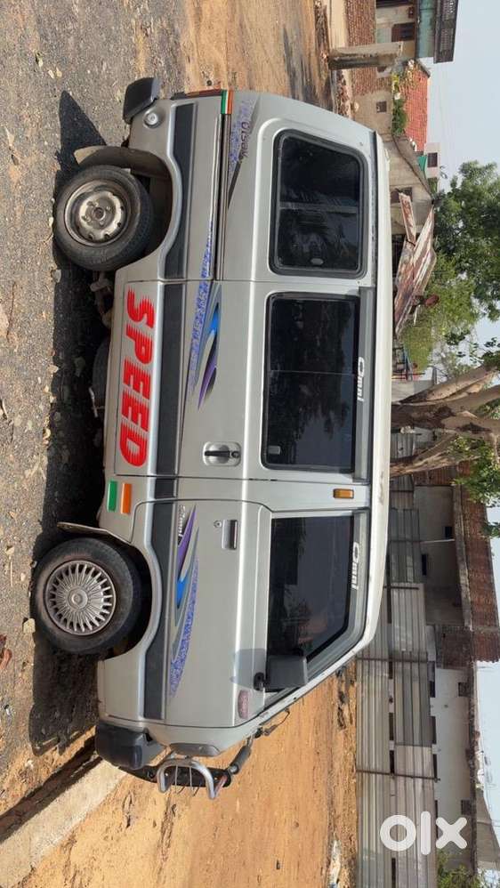 Maruti Suzuki Omni 2010
