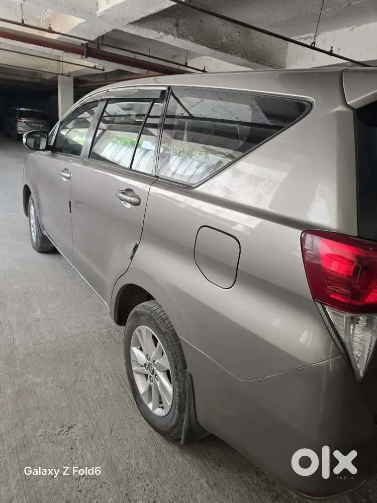 Toyota Innova Crysta 2016 Petrol Well Maintained