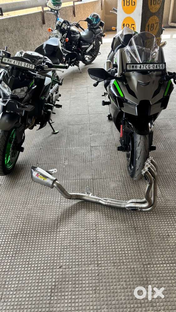 Akrapovic full system exhaust kawasaki Z900 - Spare Parts in Malad East ...