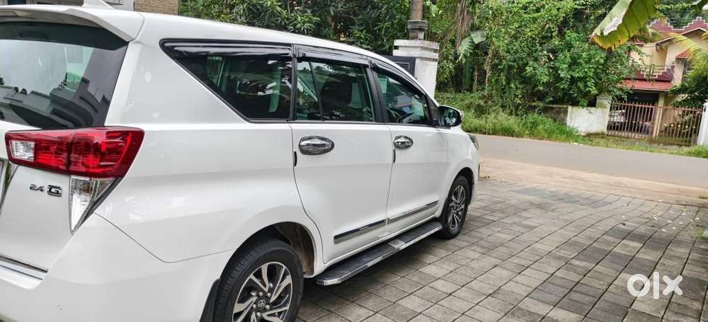 Toyota Innova Crysta 2.4 Gx Limited Edition 7 Str, 2022, Diesel