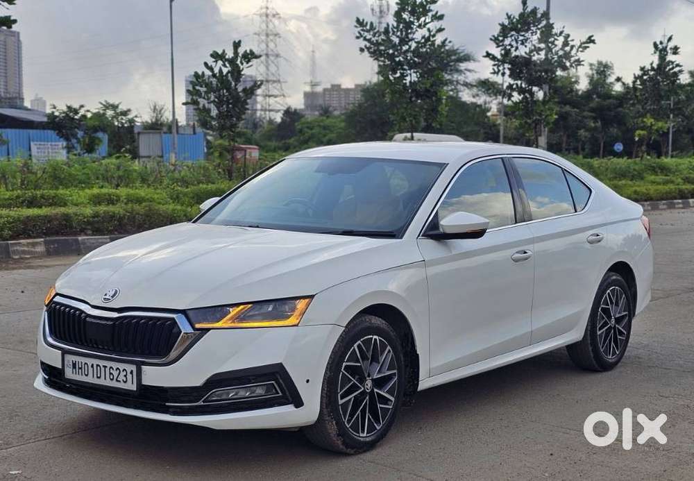 Skoda Octavia, 2021, Petrol