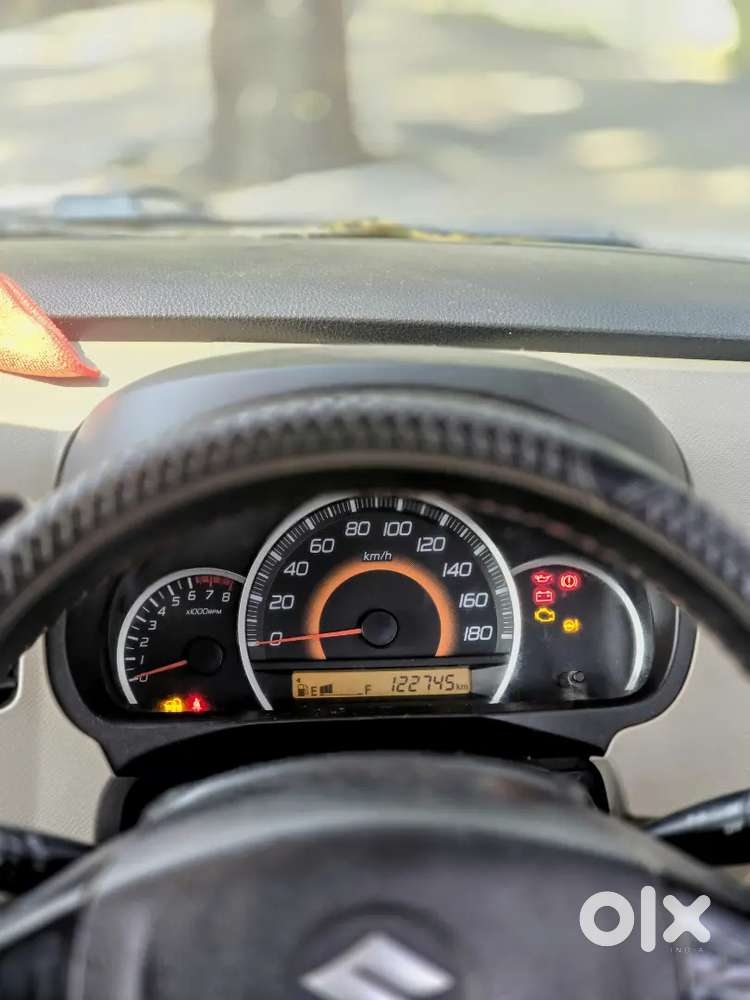 Maruti Suzuki Wagon R 2014 Vxi Petrol + Cng