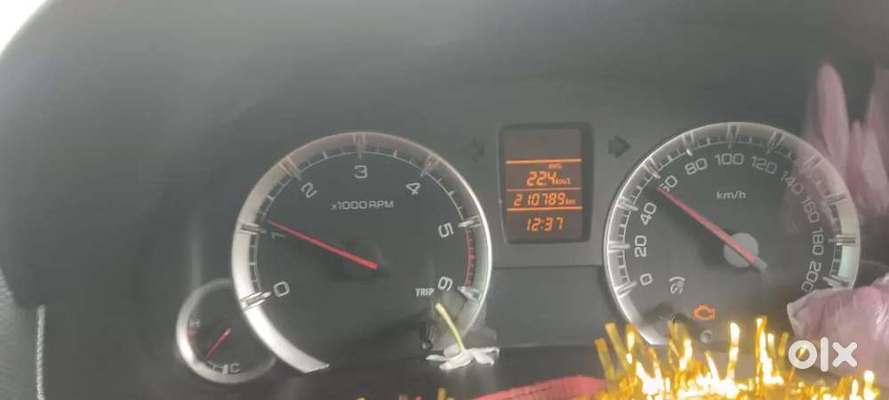 Maruti Suzuki Swift Dzire 2015