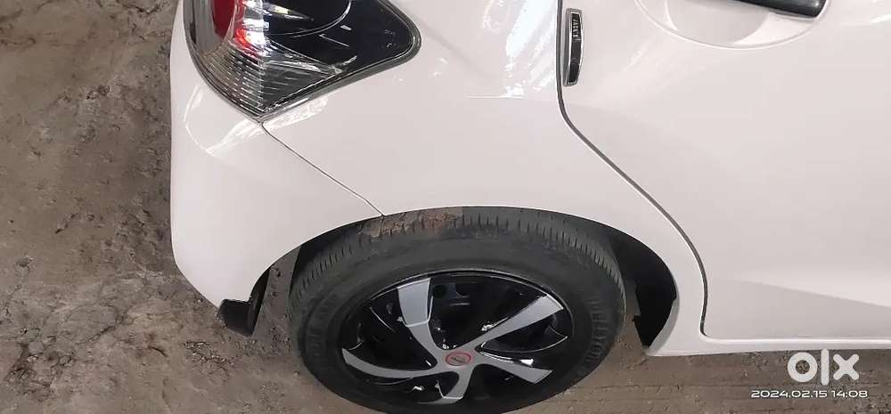 Honda Brio 2013 Petrol Well Maintained