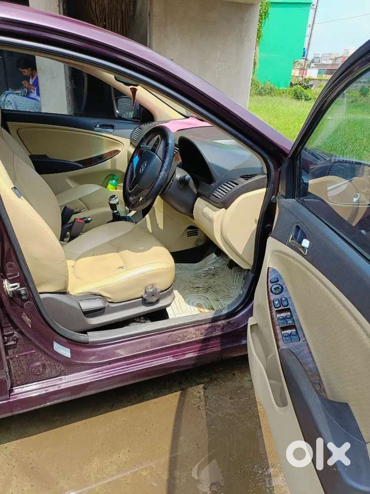 Hyundai Verna 2012 Petrol Well Maintained