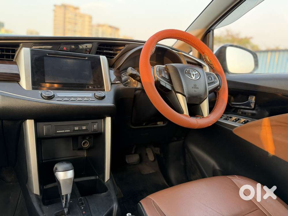Toyota Innova Crysta G 8 Str, 2017, Diesel