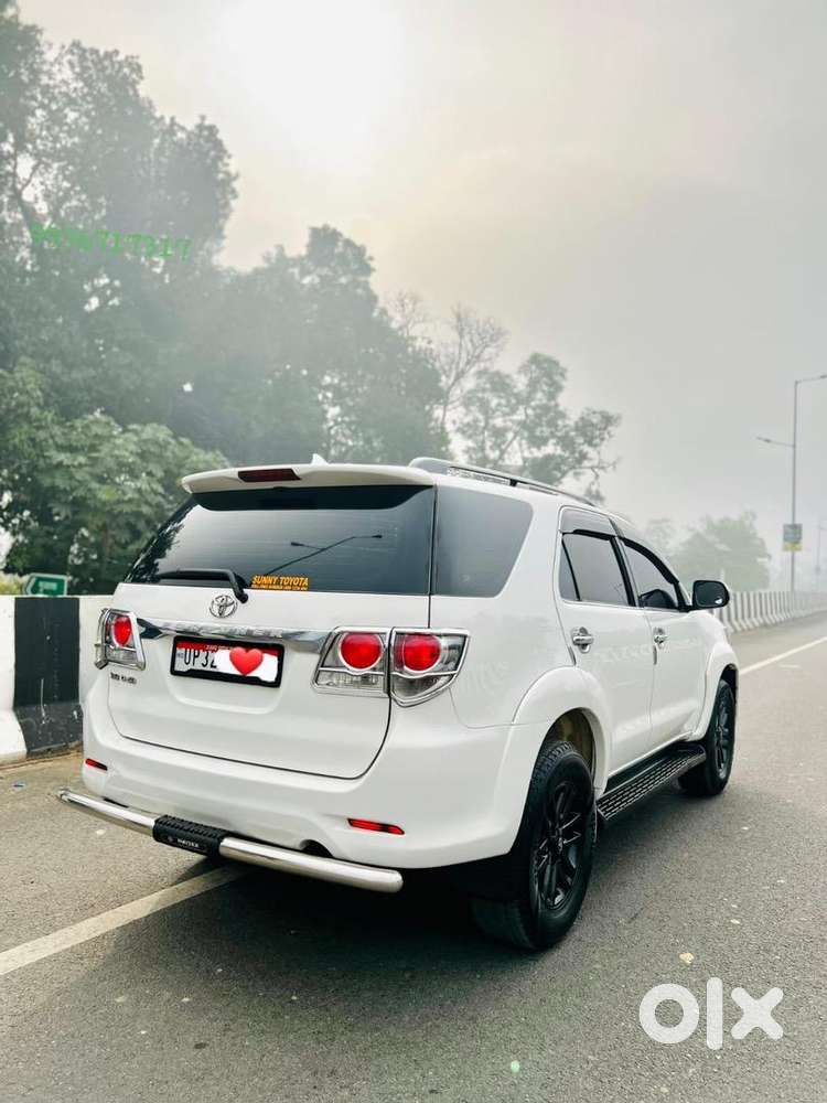 Toyota Fortuner Car 4x2 Mt Diesel Good Condition