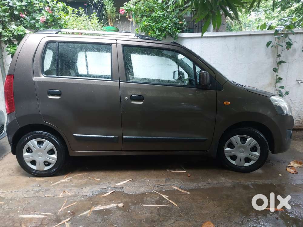 Maruti Suzuki Wagon R Amt Vxi Plus, 2017, Petrol