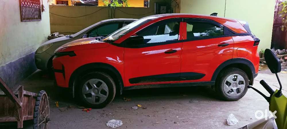 Tata Nexon 2024 Petrol 2500 Km Driven Only