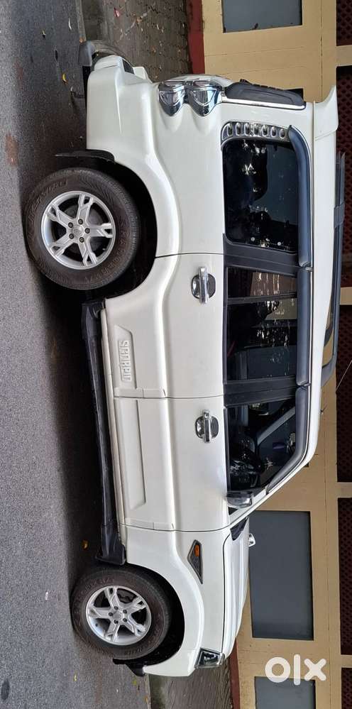Mahindra Scorpio S10, 2015, Diesel