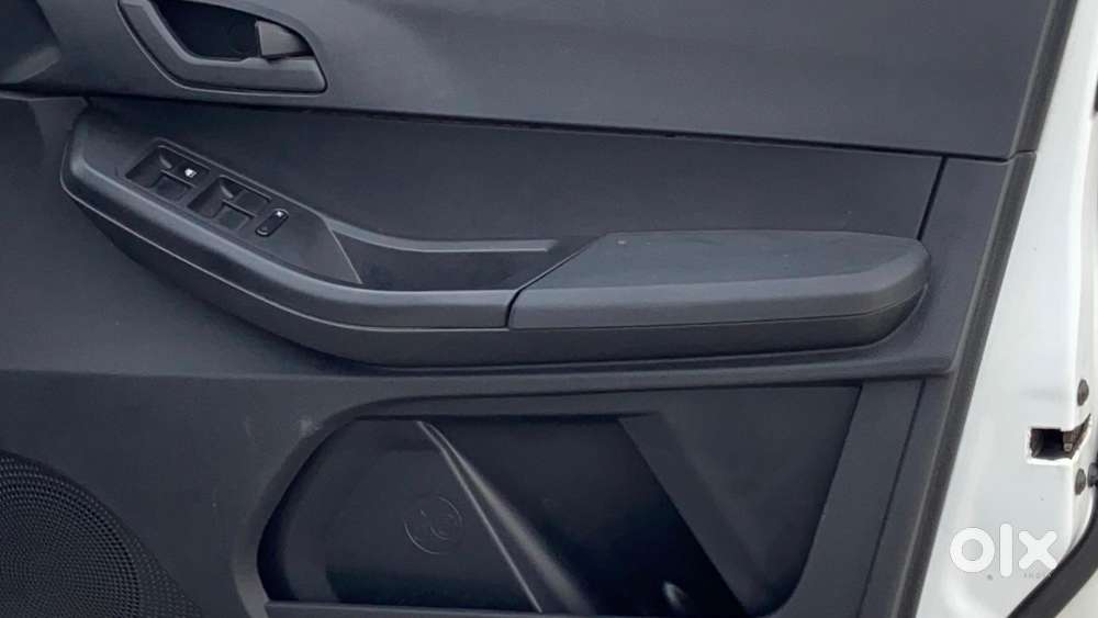 Tata Tiago Nrg 1.2 Xz Amt, 2022, Petrol