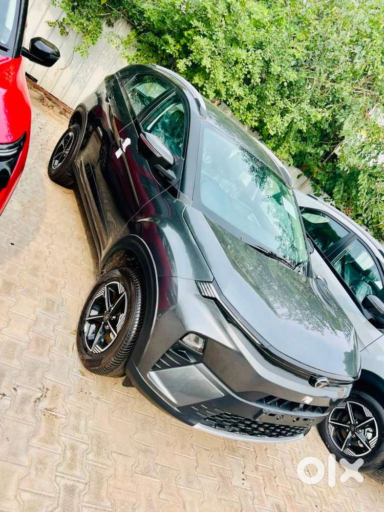 Tata Nexon Creative 1.2 Revotron Petrol 6 Mt, 2026, Petrol