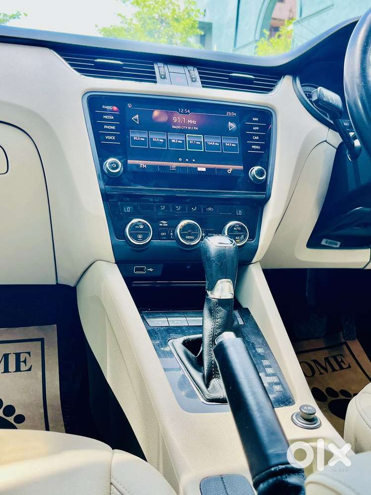 Skoda Octavia 1.8 Tsi At L K, 2018, Petrol