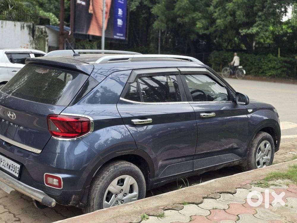 Hyundai Venue S Turbo, 2022, Petrol