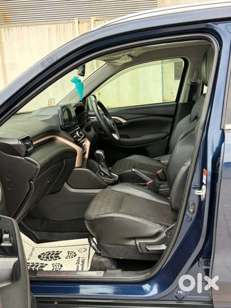 Maruti Suzuki Grand Vitara 1.5 Alpha Smart Hybrid, 2023, Petrol