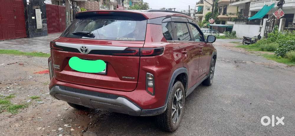 Toyota Urban Cruiser Hyryder V Hybrid Aero Edition, 2022, Petrol