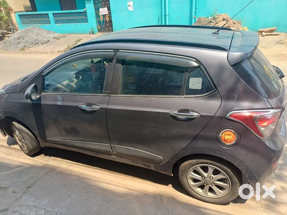 Hyundai Grand I10 Top Model Excellent Mileage