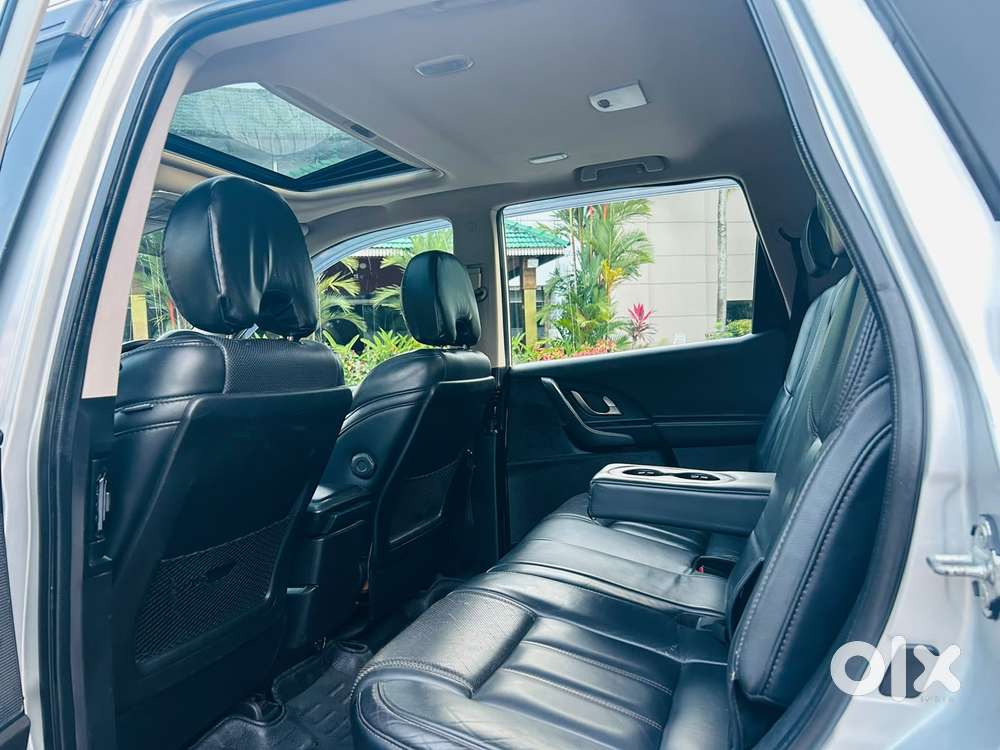 Mahindra Xuv500 W10 At, 2018, Diesel