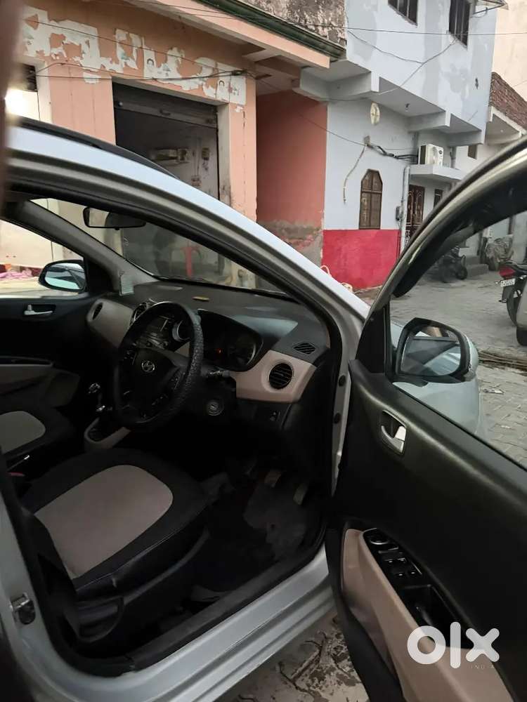 Hyundai Grand I10 Sportz 2016