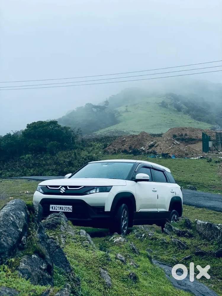 Maruti Brezza 2024 Hybrid 1st Owner