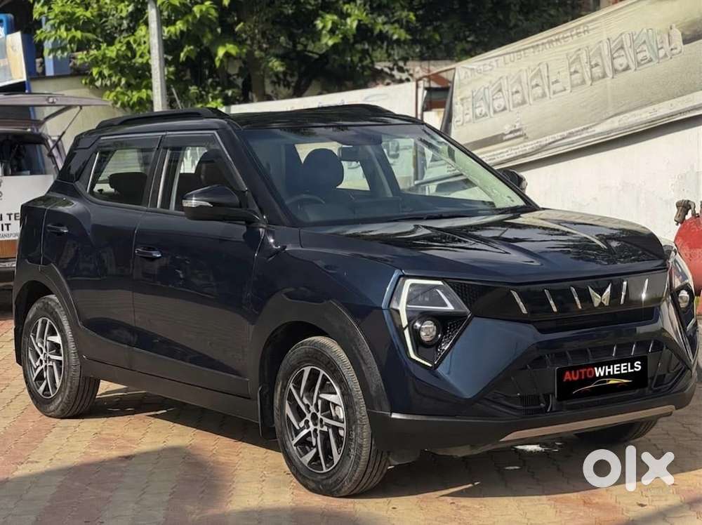 Mahindra Xuv 3xo Ax5l Pg Mt, 2024, Petrol