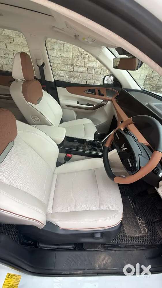 Mahindra Xuv 7xo Ax7 2026