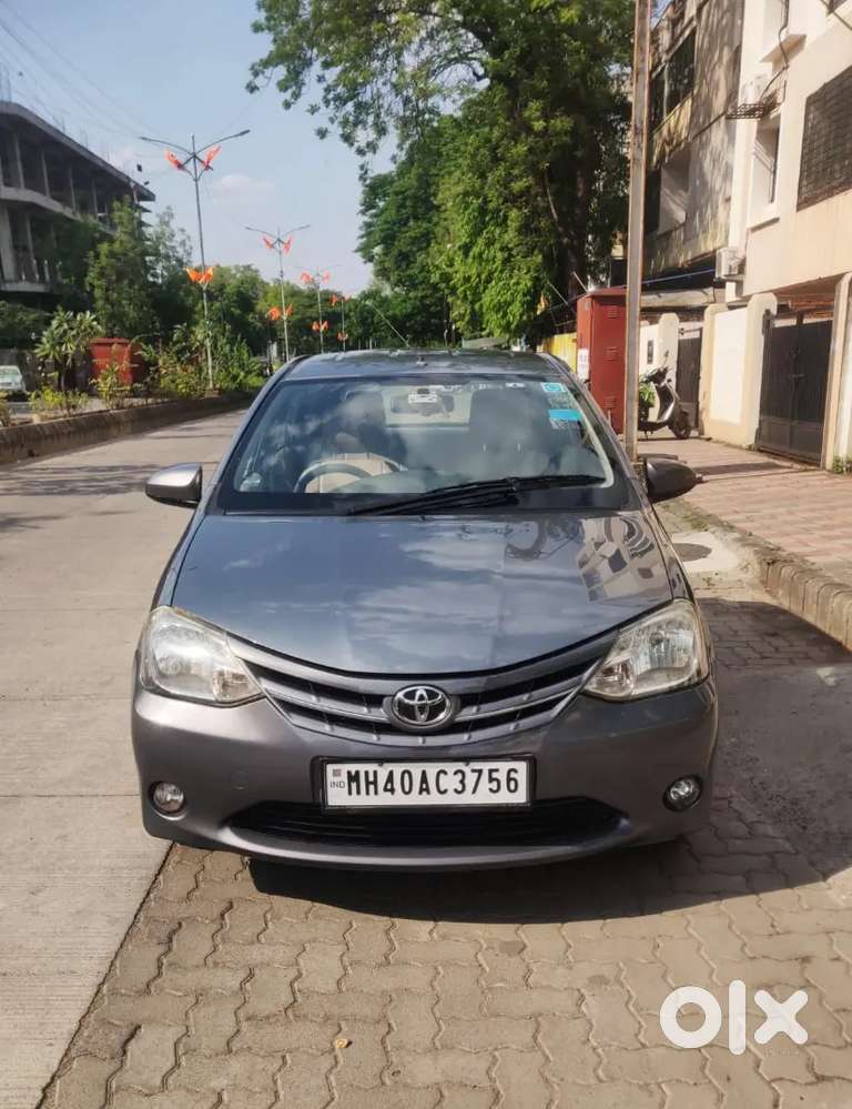 Toyota Etios Liva 2013