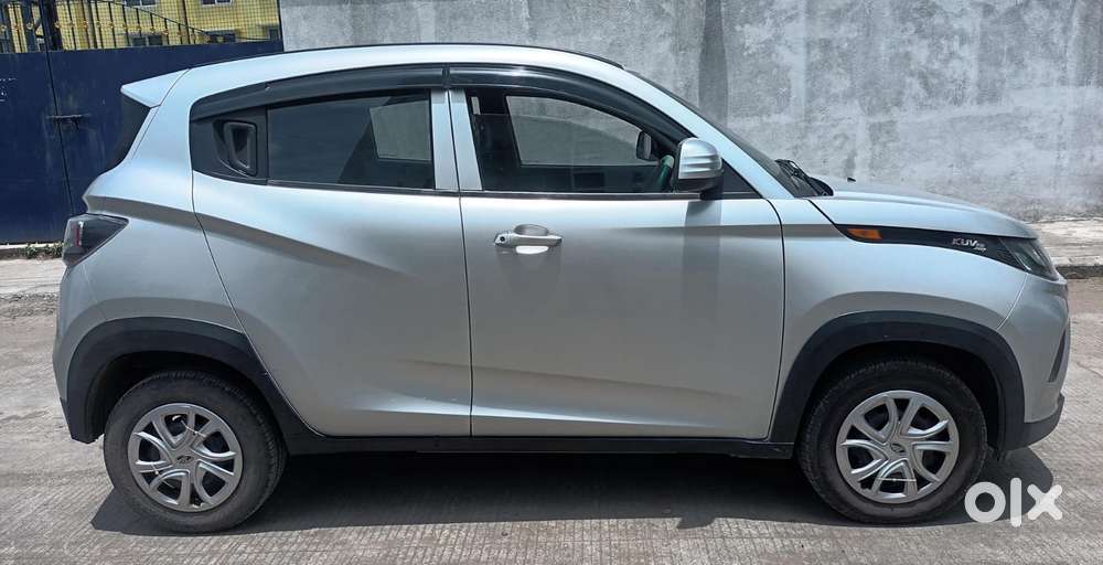 Mahindra Kuv 100 Mahindra-kuv-100-d75-k4-plus, 2017, Petrol