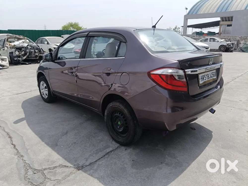 Honda Amaze 2016