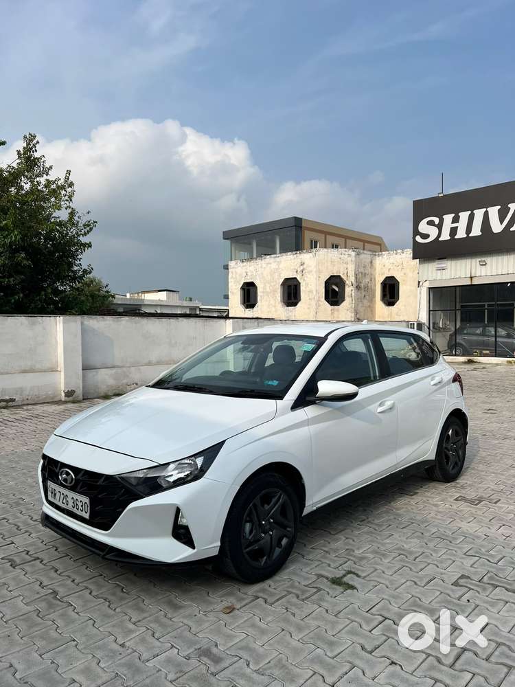 Hyundai I20 Sportz 1.2 Vtvt, 2023, Petrol