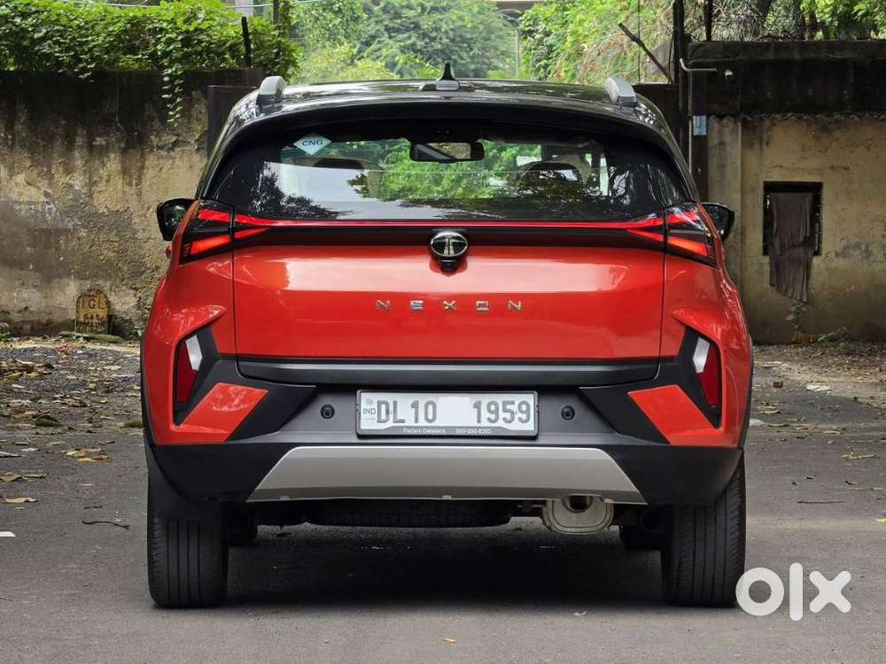 Tata Nexon Fearless Plus (ps) 1.2 Icng 6mt Red Dark Edition, 2025, C..