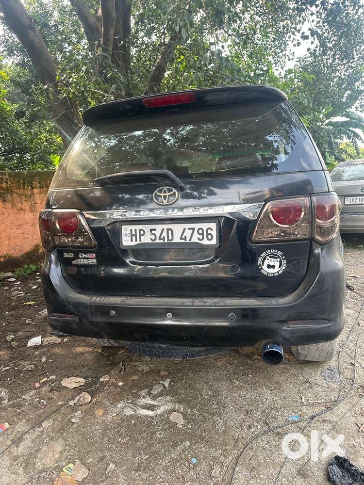 Toyota Fortuner 2011 Manual