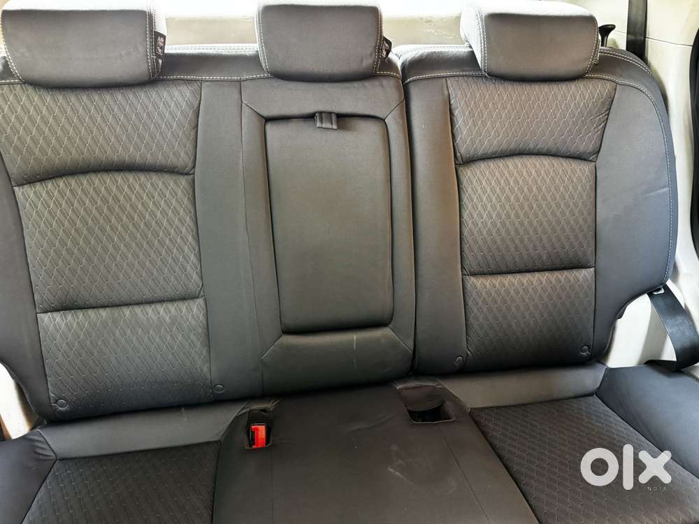 Mahindra Xuv300 W8 Option Diesel, 2021, Diesel