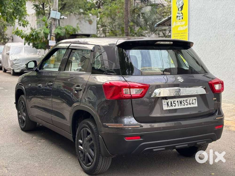 Maruti Suzuki Brezza 2022 Petrol 35000 Km Driven