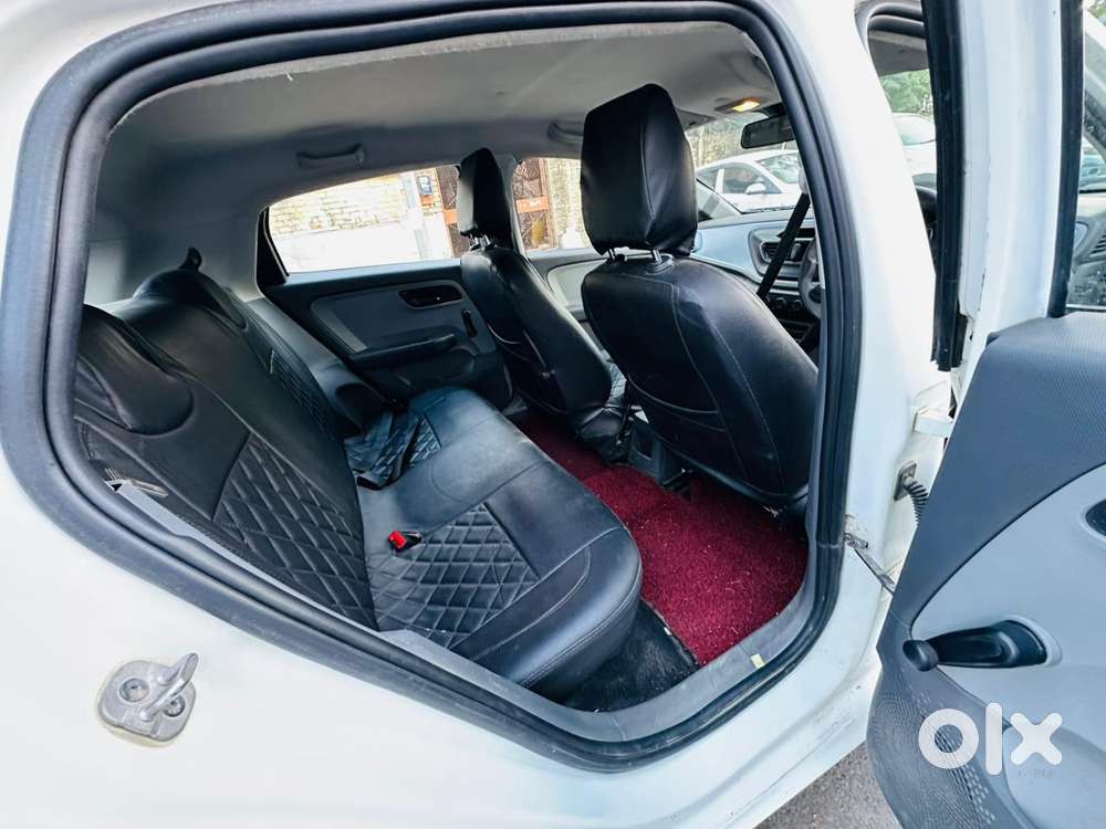 Tata Altroz Xe Petrol, 2021, Petrol