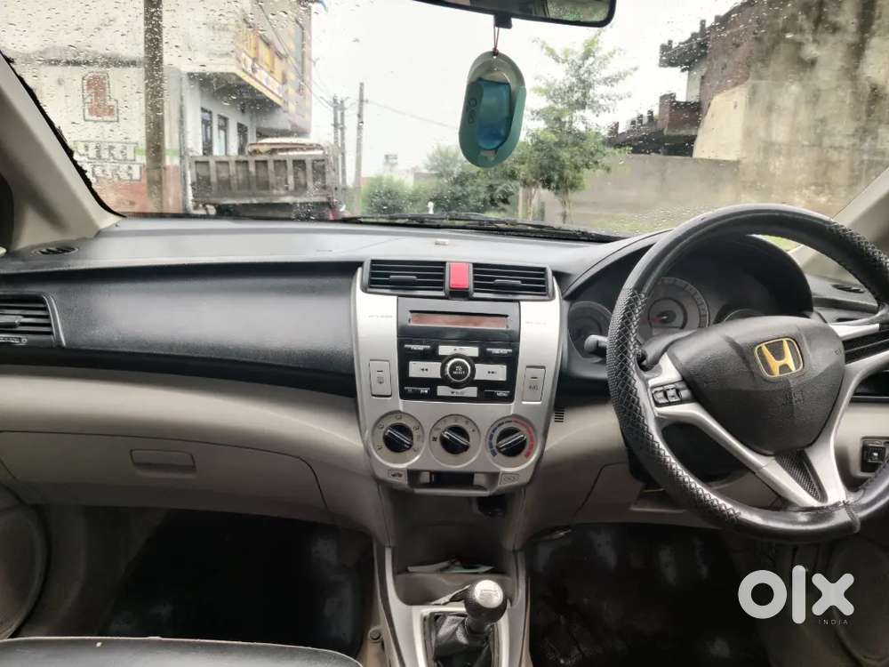 Honda City Excellent Condition Lpg 300+ Mileage