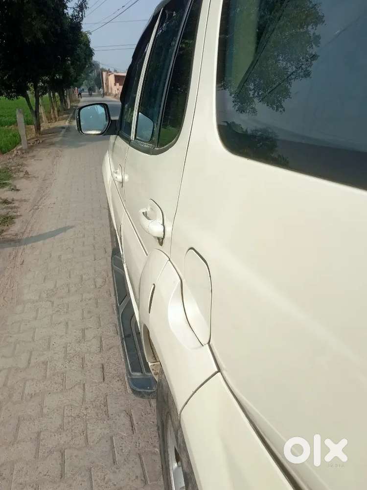 Tata Safari Storme 2015 Model