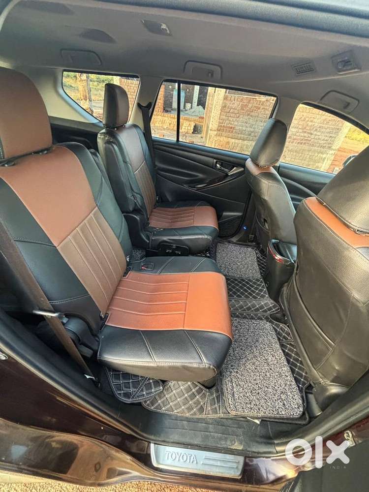 Toyota Innova Crysta 2017 Diesel Well Maintained